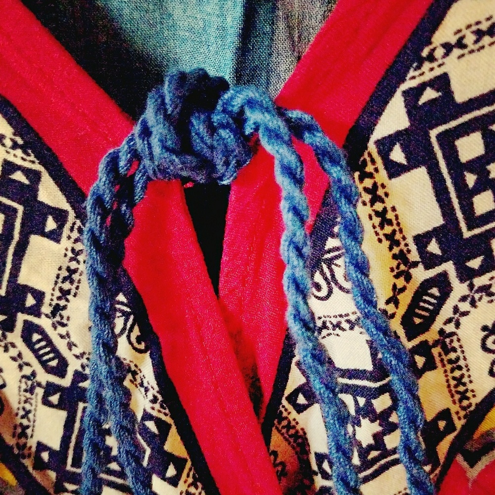 Flying Tomato top - Picture 5 of 6